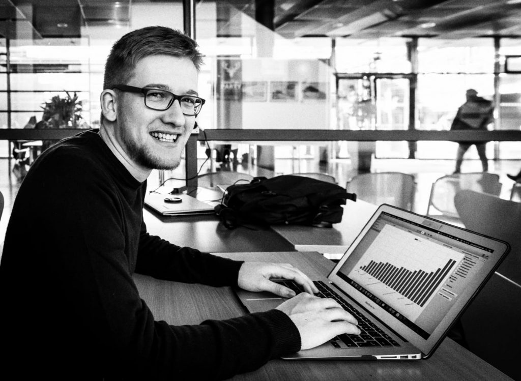 Christoph Kußnerus am RheinAhrCampus der HS Koblenz.
